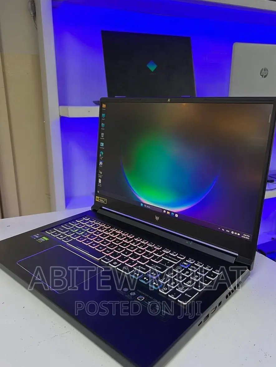 New Laptop Acer Predator Helios 300 16GB Intel Core I9 SSD 1T