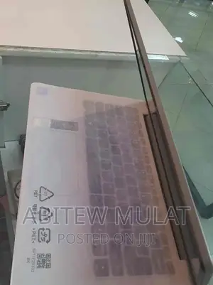 New Laptop Lenovo Ideapad 3 4GB Intel Celeron SSD 128GB