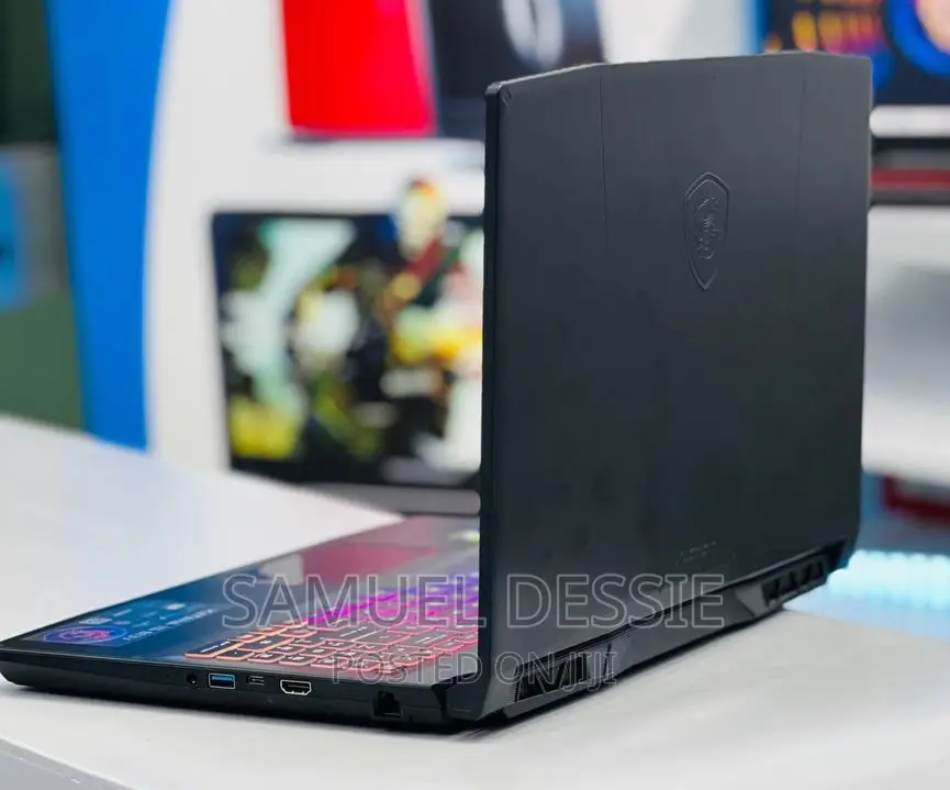 New Laptop MSI Katana 15 16GB Intel Core I7 SSD 512GB