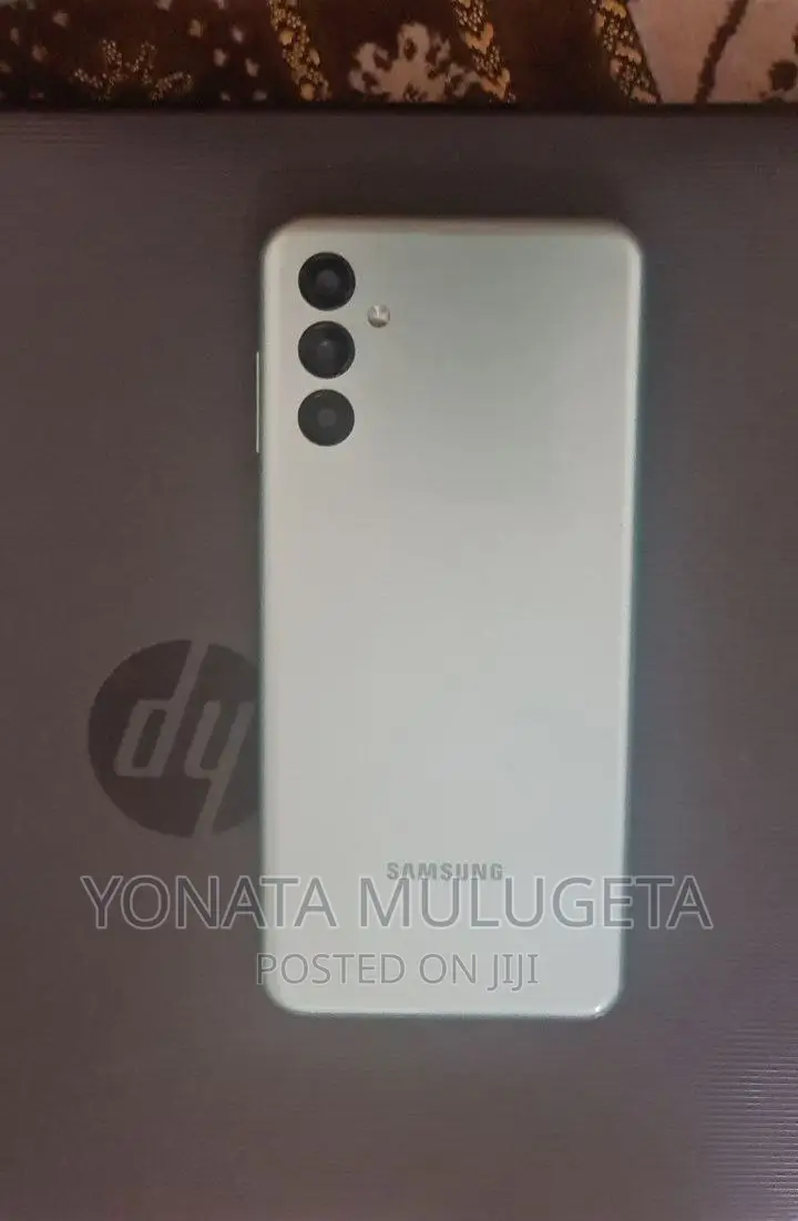 Samsung Galaxy M13 64 GB White