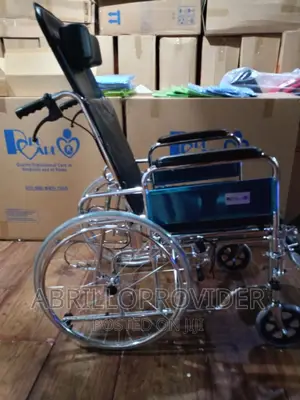 180°የሚተኛ እና ፖፖ ያለው ዌልቸር_wheelchair_wheelchair_wheelchair