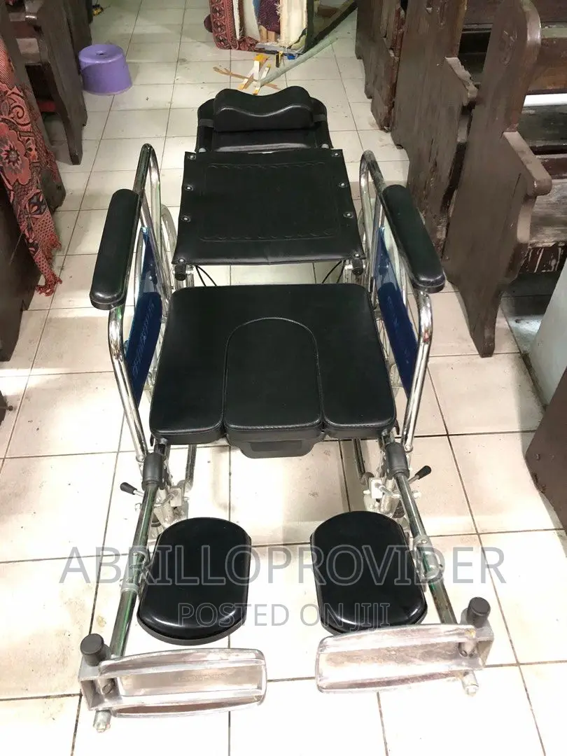 180°የሚተኛ እና ፖፖ ያለው ዌልቸር_wheelchair_wheelchair_wheelchair