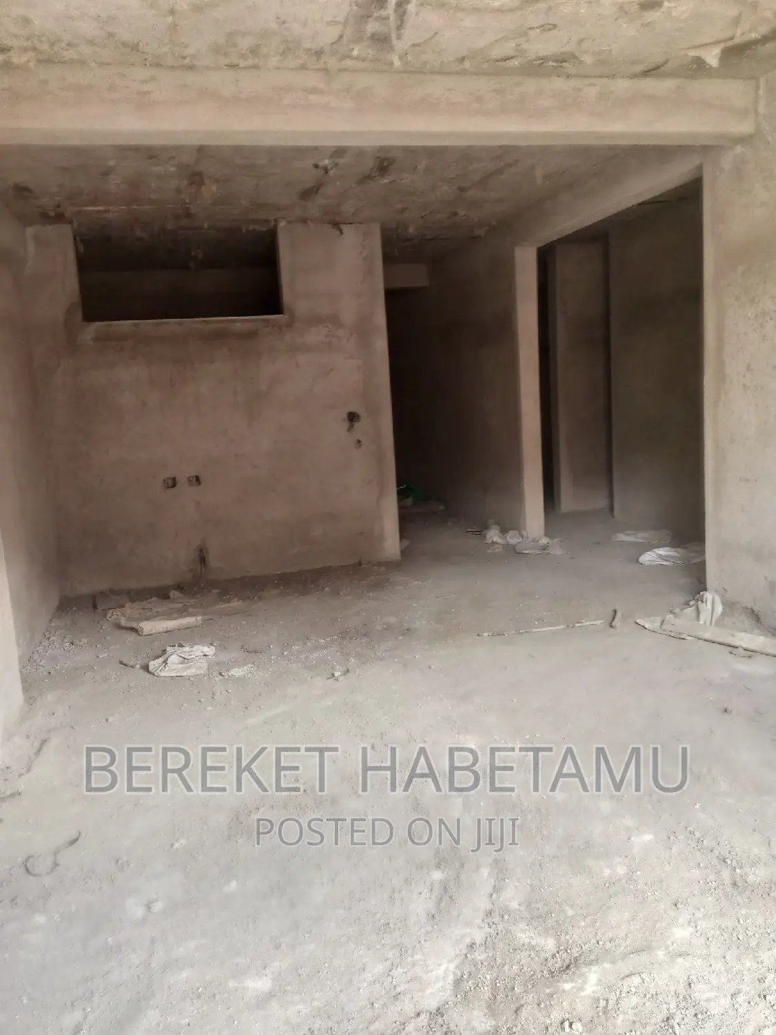 3bdrm Apartment in አዲስ አበባ, Nifas Silk-Lafto for sale