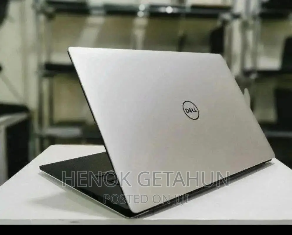 New Laptop Dell XPS 15 16GB Intel Core i5 SSD 512GB