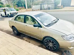 Toyota Corolla 2006 Gold