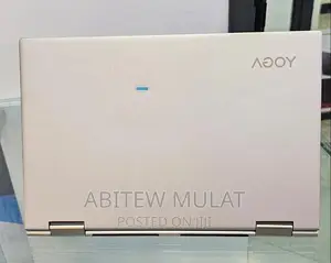 New Laptop Lenovo Yoga 710 8GB Intel Core I5 SSD 512GB