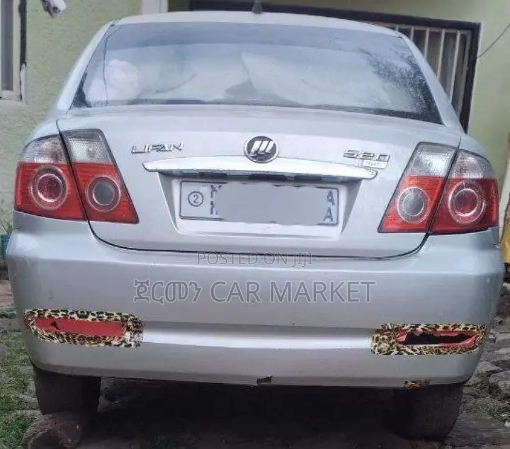 Lifan 520 2010 Silver