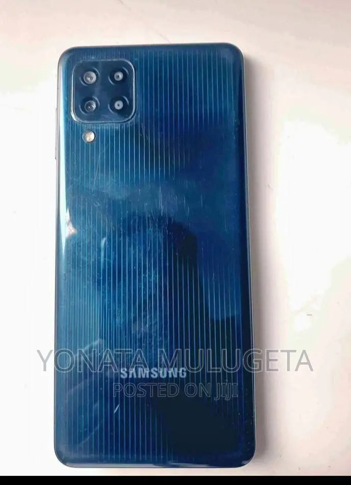 Samsung Galaxy M32 128 GB Blue
