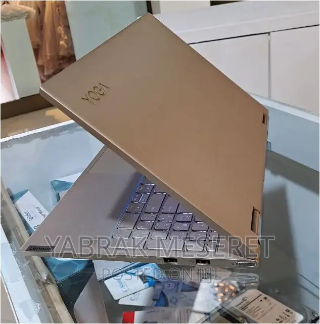 New Laptop Lenovo Yoga C740 16GB Intel Core I7 SSD 512GB