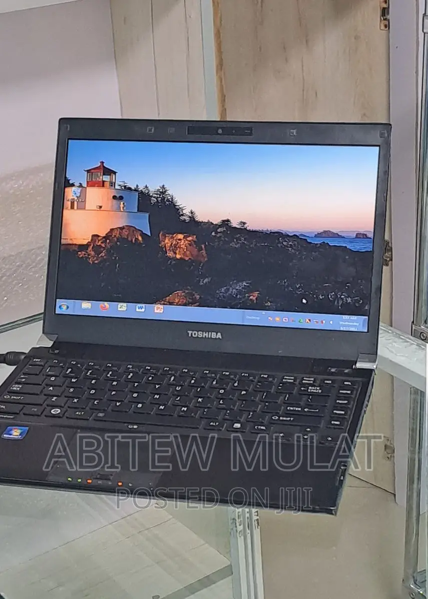 New Laptop Toshiba Portege R830 4GB Intel Core I5 HDD 500GB