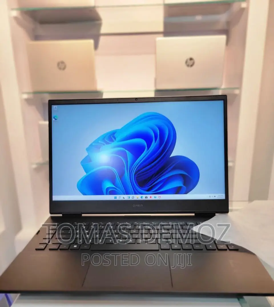 New Laptop HP Omen 17 16GB Intel Core I7 SSD 1T
