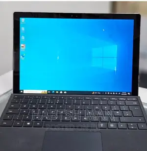 New Laptop Microsoft Surface Pro 4 8GB Intel Core i5 SSD 256GB