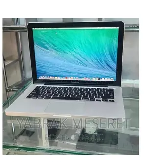 Photo - New Laptop Apple MacBook Pro 2012 4GB Intel Core i5 HDD 500GB