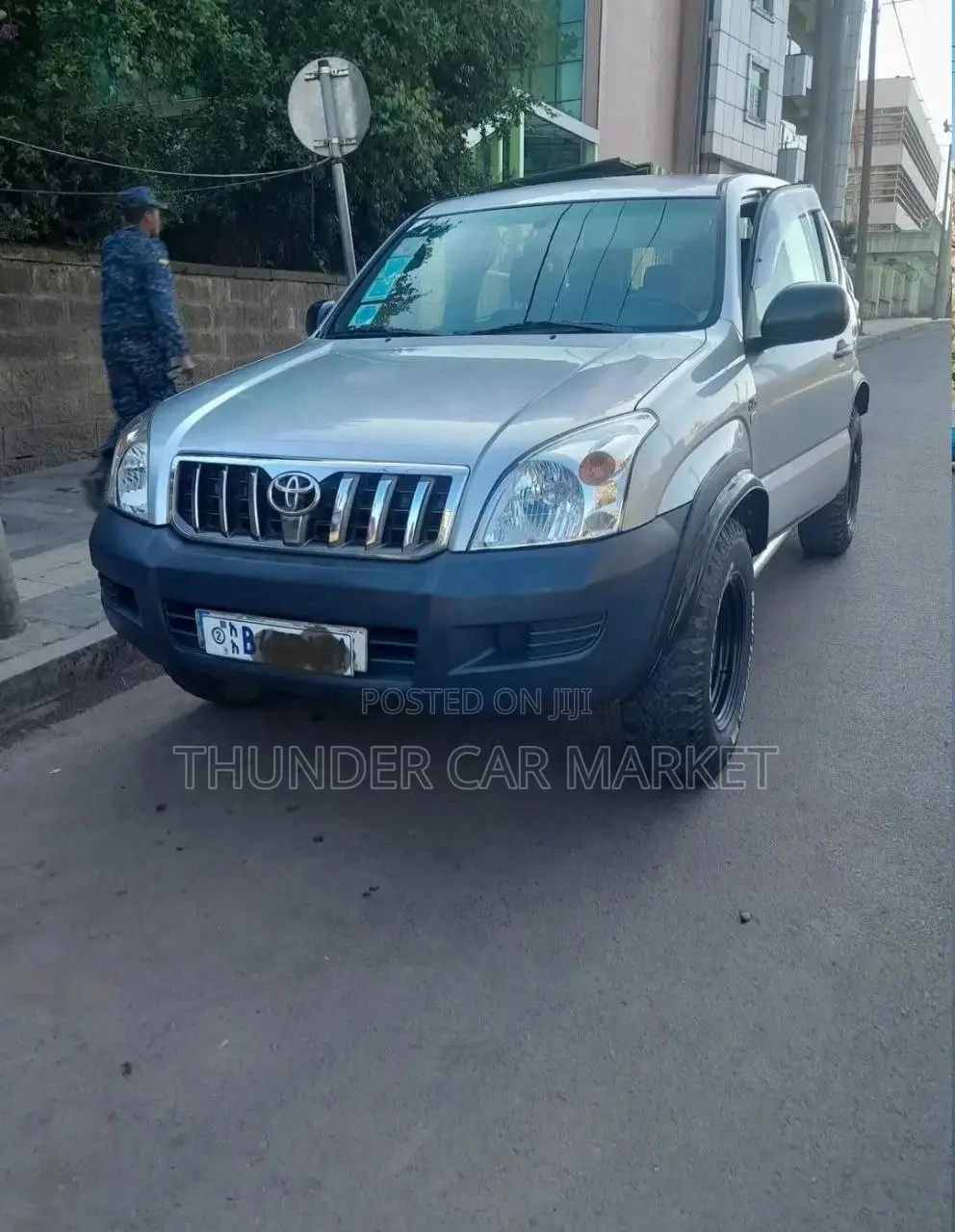 Toyota Land Cruiser 2009 Silver