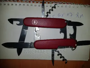 Photo - Swiss Army Knives