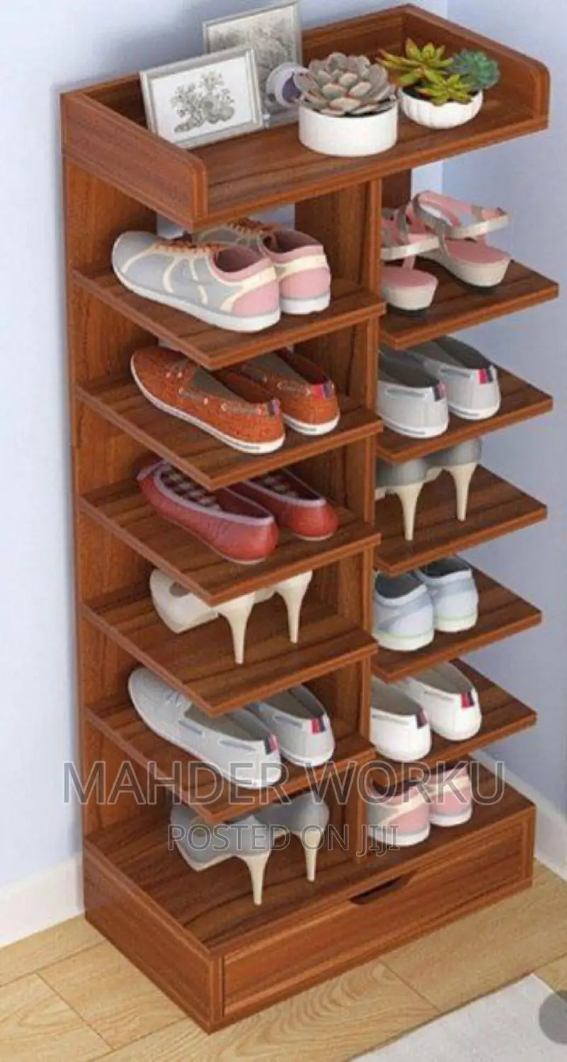 Shoe Bank .