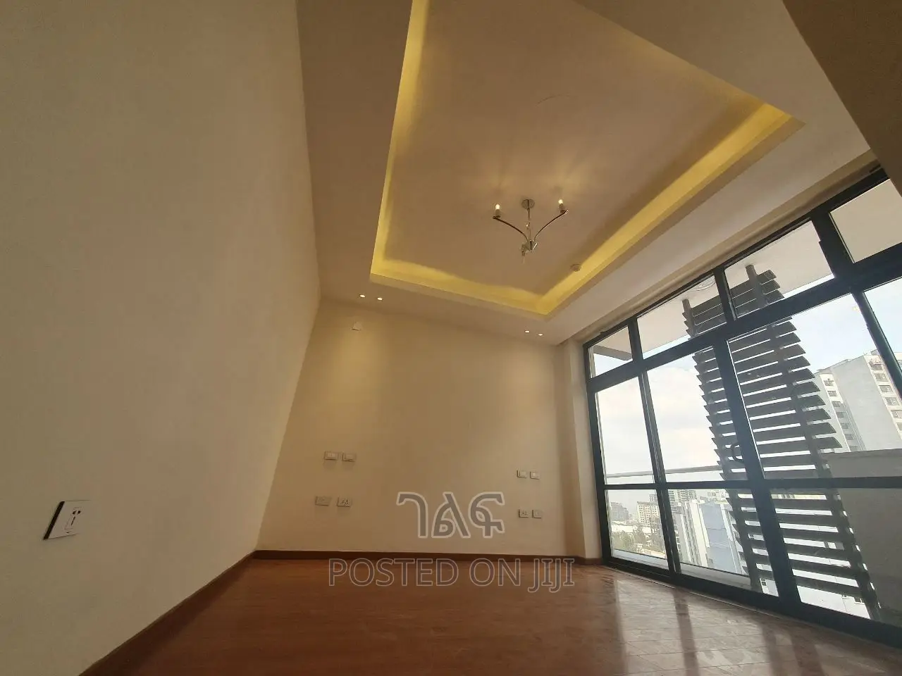 3bdrm Apartment in የግል, Bole for sale