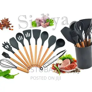 Photo - Silcone Kitchen Utensils Set