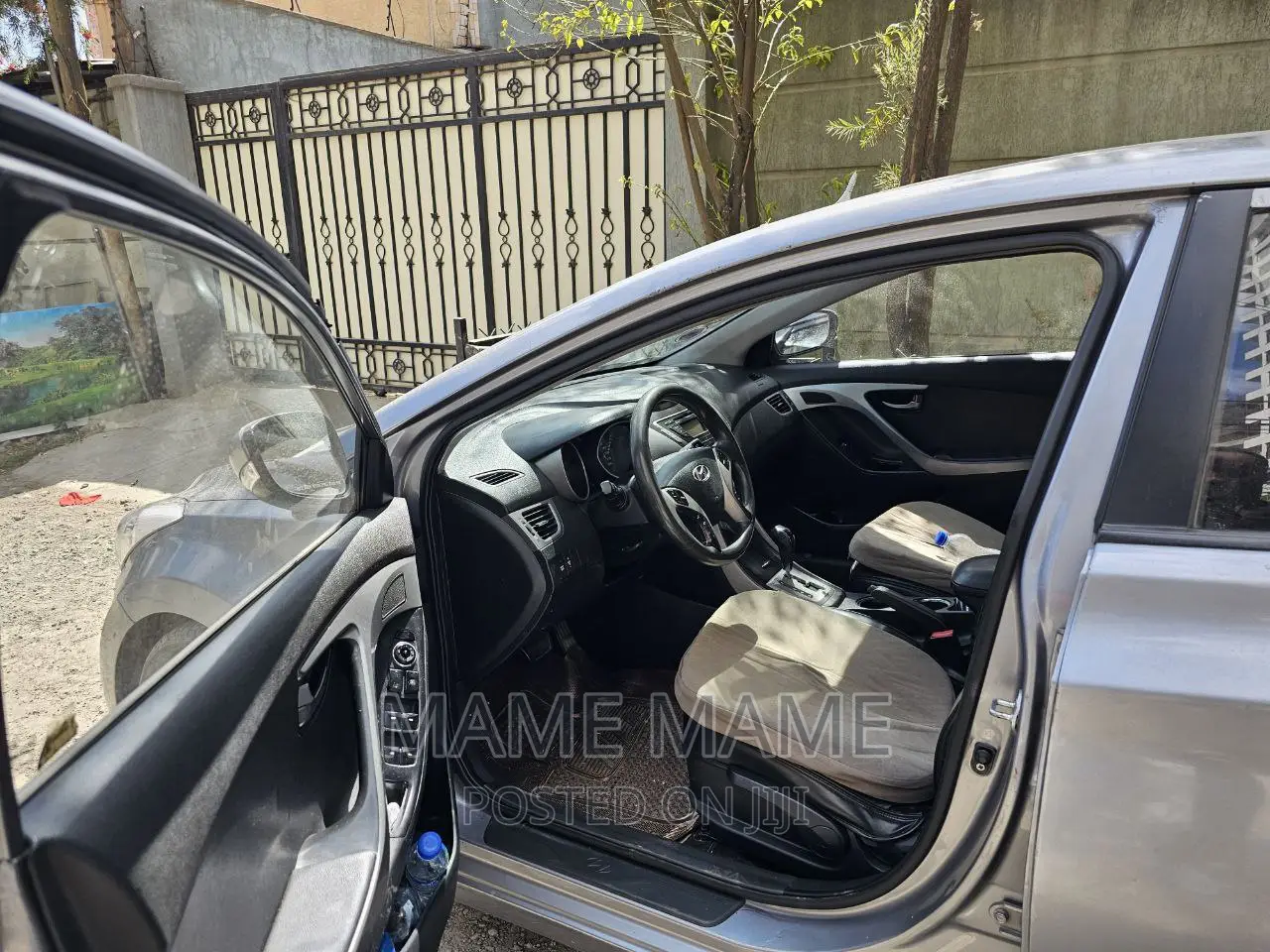 Hyundai Elantra 2012 Gray