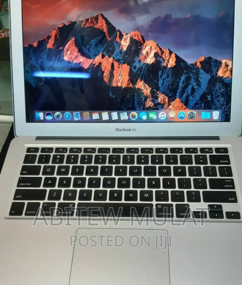 New Laptop Apple MacBook Air 2013 4GB Intel Core I5 SSD 128GB