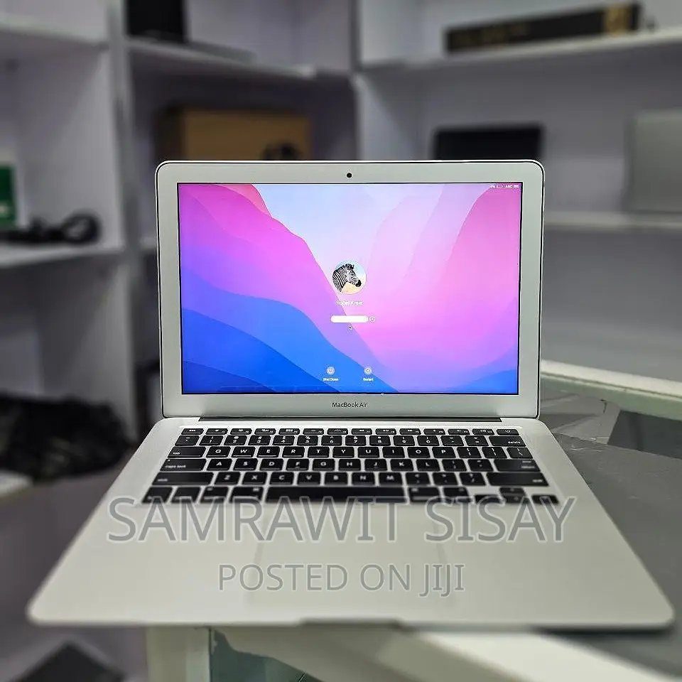 New Laptop Apple MacBook Air 2017 8GB Intel Core I5 SSD 128GB