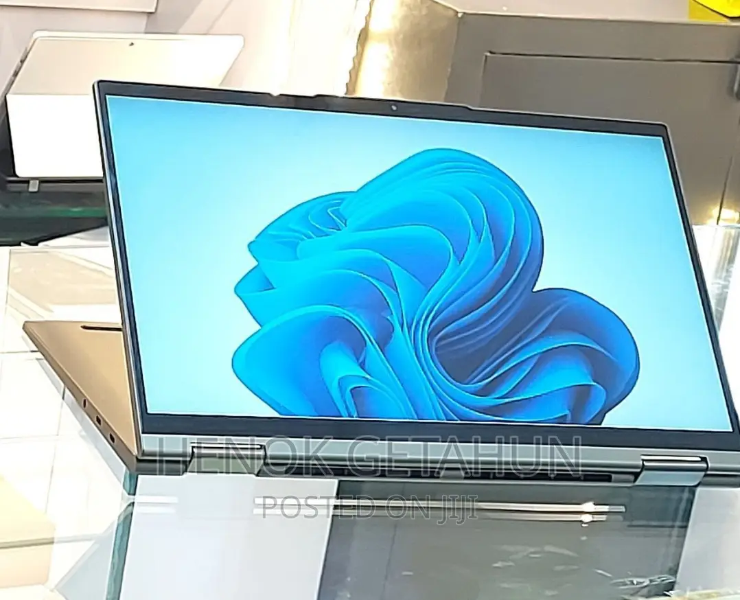 New Laptop Lenovo ThinkPad Yoga 12GB Intel Core I7 SSD 512GB