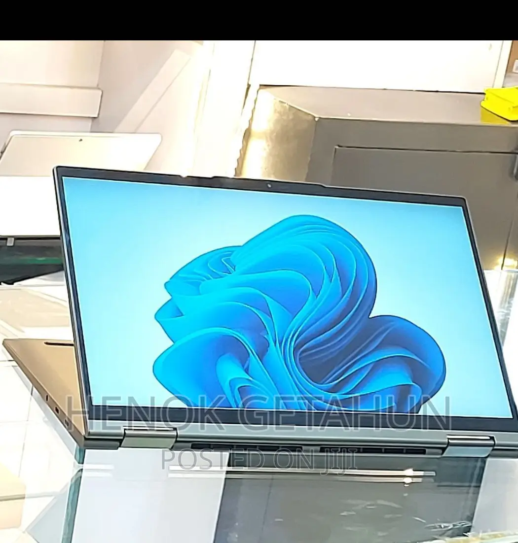 New Laptop Lenovo ThinkPad Yoga 12GB Intel Core I7 SSD 512GB