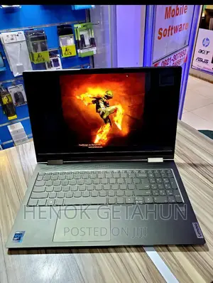 Photo - New Laptop Lenovo ThinkPad Yoga 12GB Intel Core I7 SSD 512GB