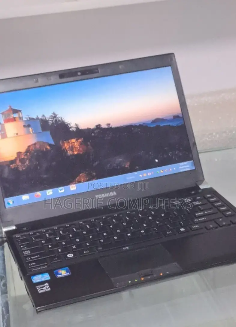 New Laptop Toshiba Portege R830 4GB Intel Core I5 HDD 500GB