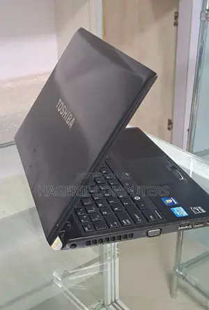 New Laptop Toshiba Portege R830 4GB Intel Core I5 HDD 500GB