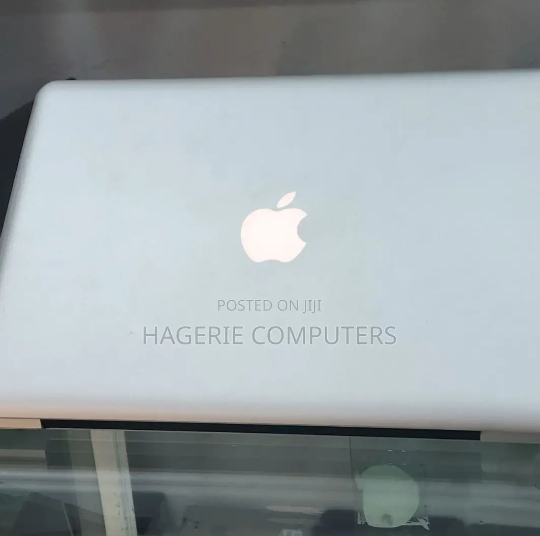 New Laptop Apple MacBook Pro 2012 4GB Intel Core I5 HDD 500GB