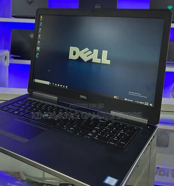 New Laptop Dell Precision 7720 32GB Intel Core I7 SSD 512GB