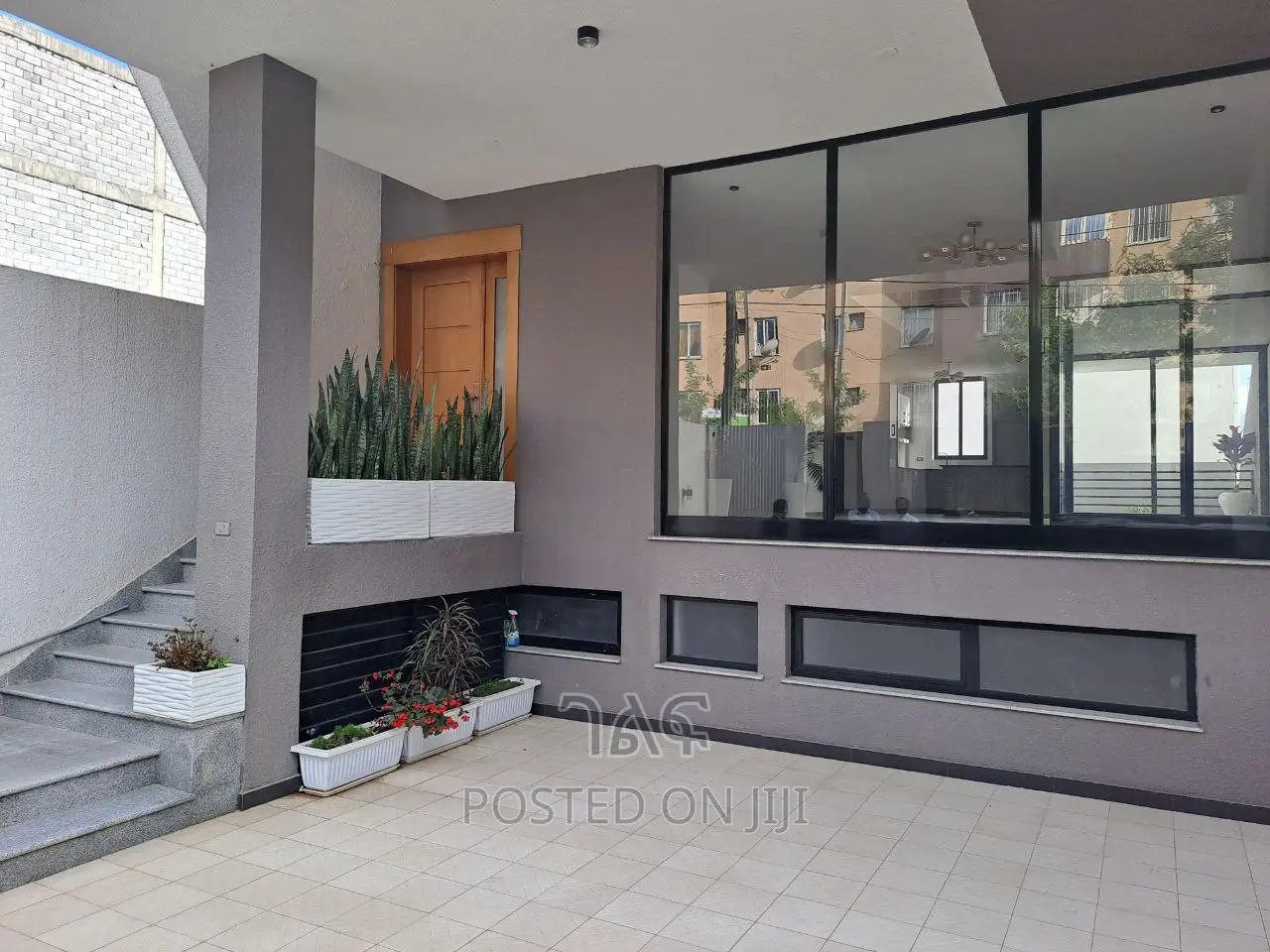 4bdrm House in የግል, Bole for sale