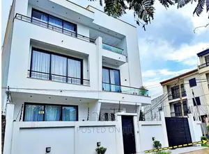 5bdrm House in የግል, Bole for sale