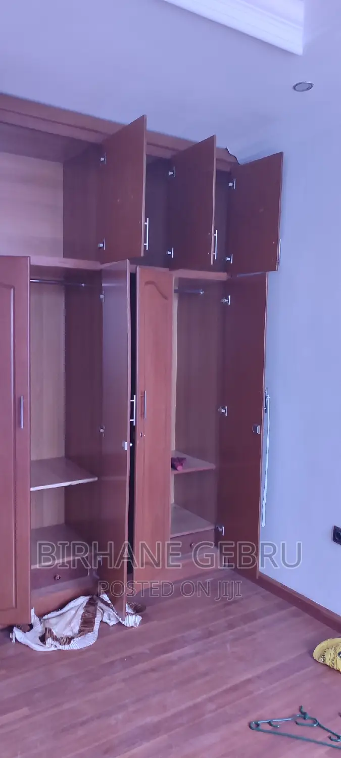 5bdrm House in G+2, Bole for rent