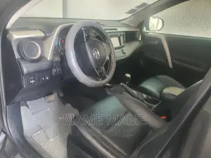 Toyota RAV4 2016 Blue