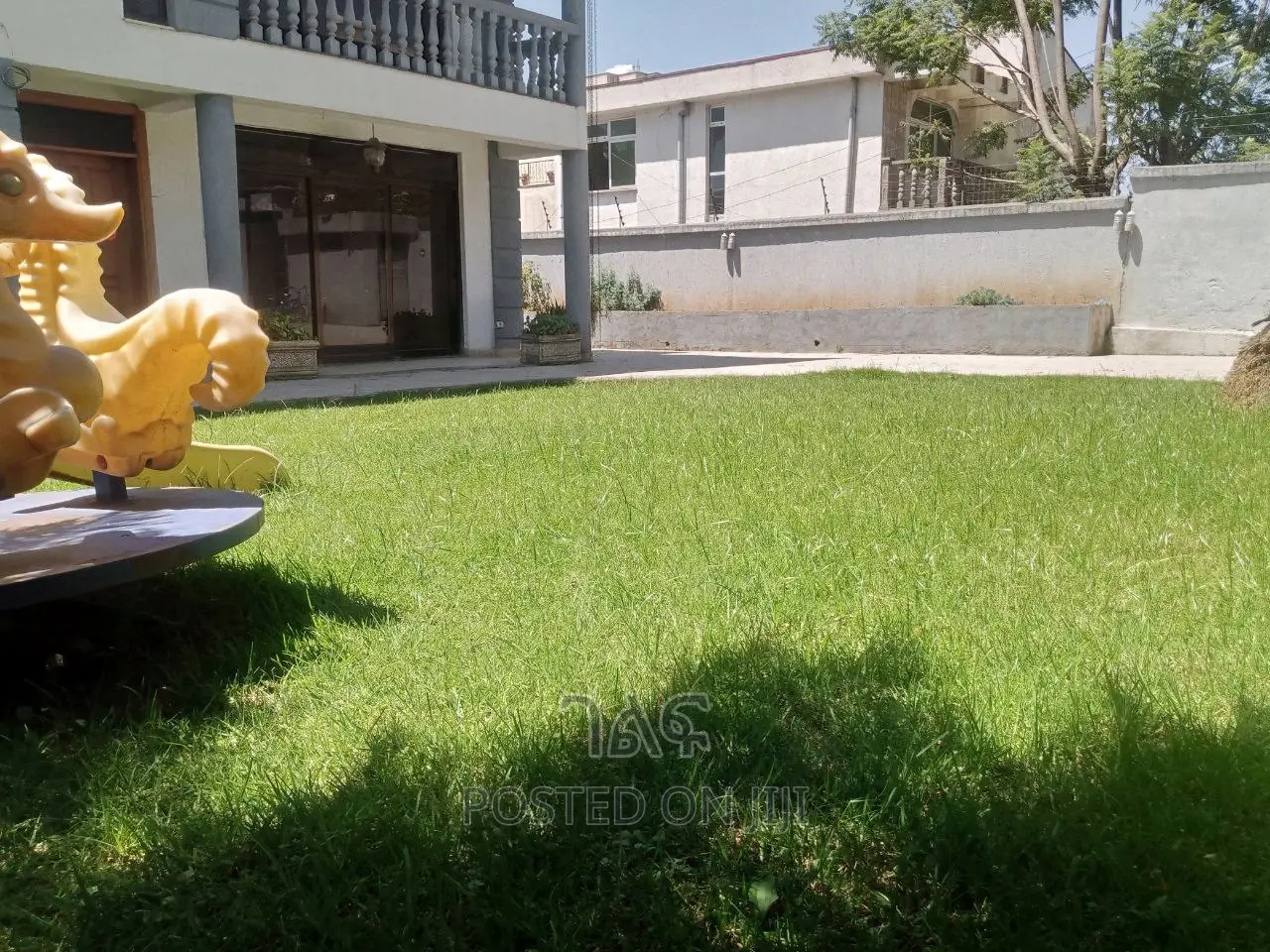 7bdrm House in የግል ቅንጡ መኖሪያ ቤት አያት, Bole for sale