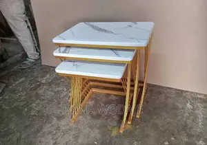 Photo - ባለ 3 የሆኑ ኮፊ ቴብሎች