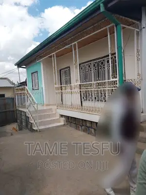 Furnished 3bdrm House in Yeka Kollejii for sale