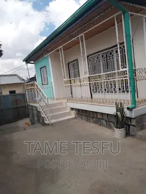 Furnished 3bdrm House in Yeka Kollejii for sale
