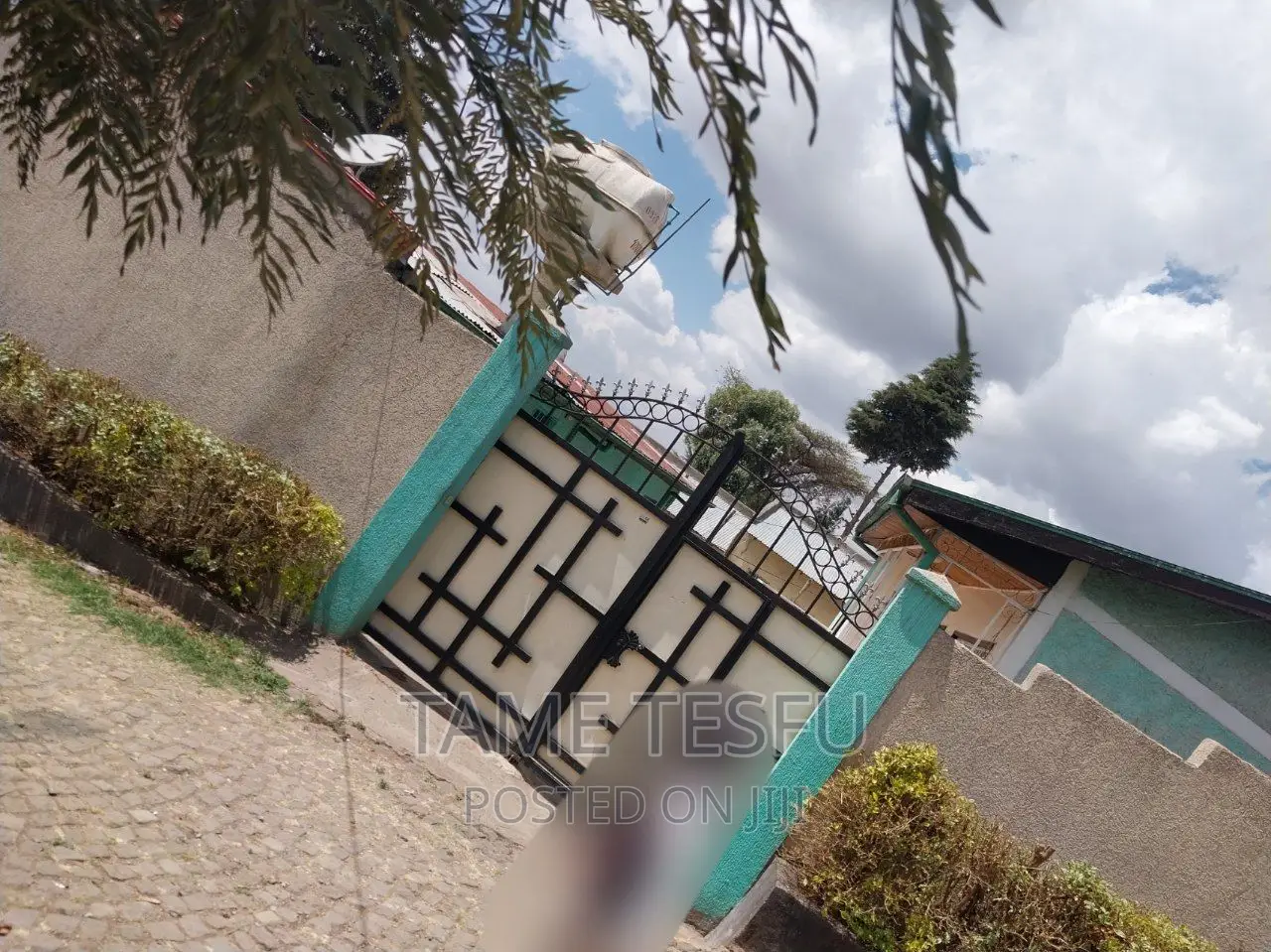 Furnished 3bdrm House in Yeka Kollejii for sale