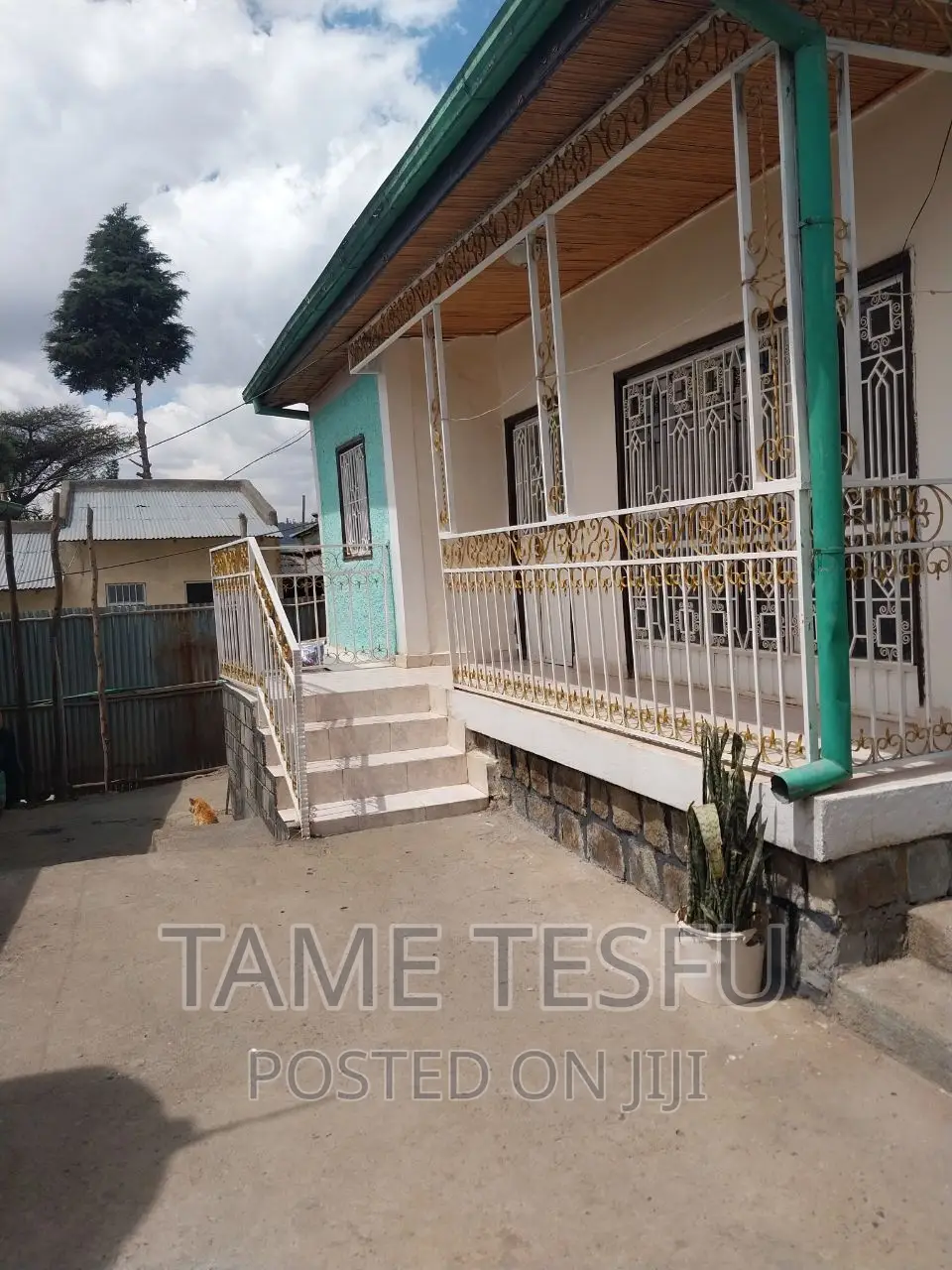 Furnished 3bdrm House in Yeka Kollejii for sale