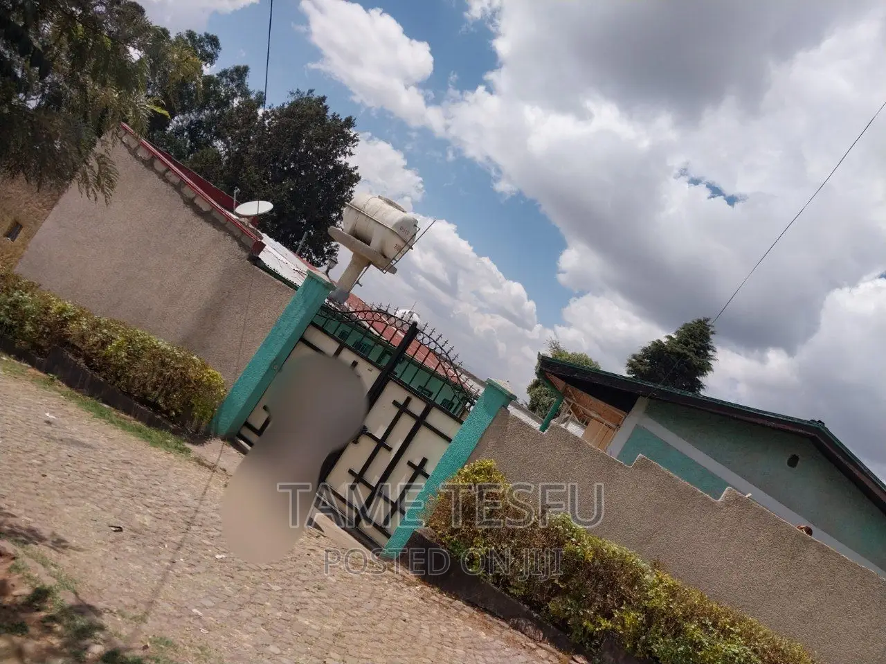 Furnished 3bdrm House in Yeka Kollejii for sale