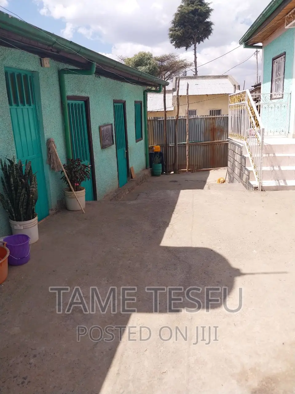 Furnished 3bdrm House in Yeka Kollejii for sale