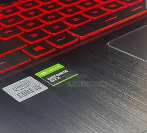 New Laptop MSI GF63 8GB Intel Core I5 SSD 512GB