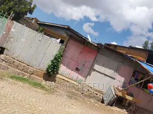 Furnished 3bdrm House in Yeka Kollejjii for sale