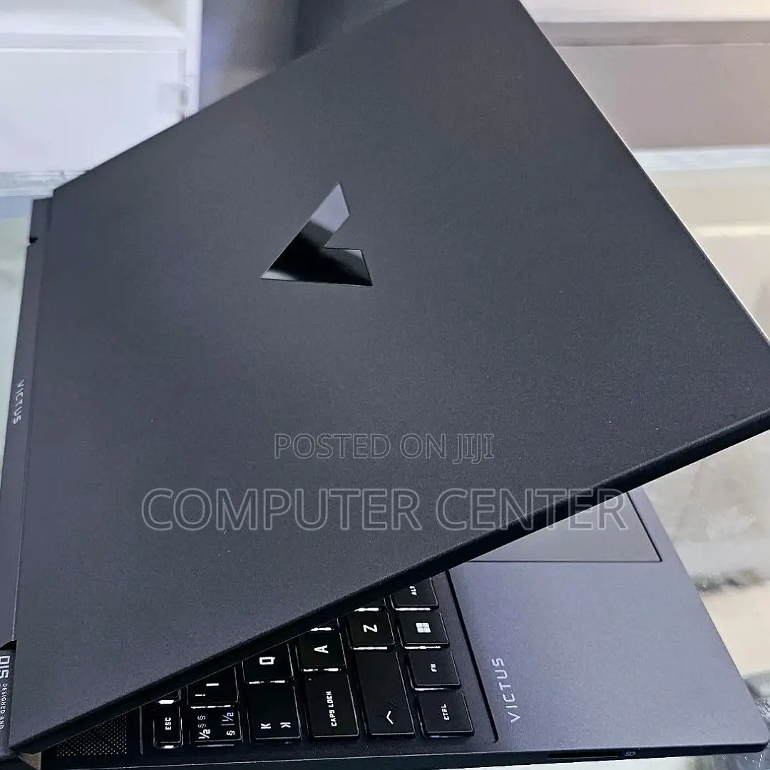 New Laptop HP Victus 15 8GB Intel Core I5 SSD 512GB