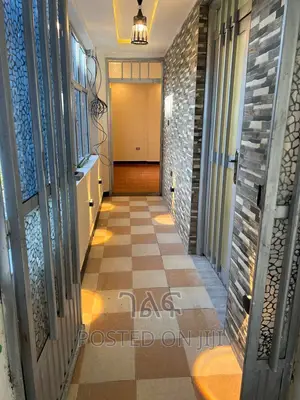 3bdrm Condo in ኮንደሚኒየም, Bole for sale