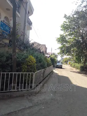 3bdrm House in Bole for sale