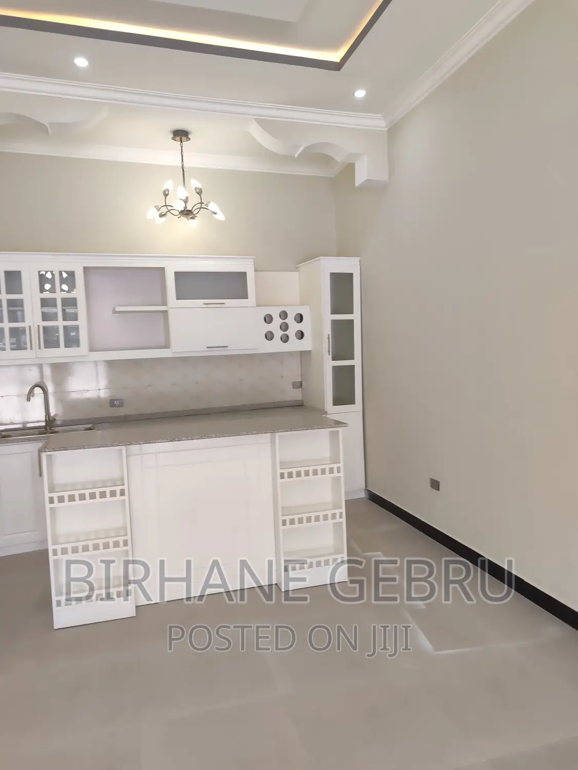3bdrm Apartment in Real State, Bole for rent